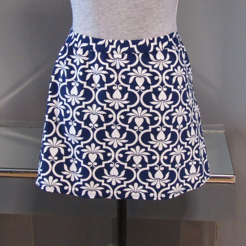 Lands' End Blue & White Print Active/Tennis/Swim Skirt Size M - Picture 2 of 3